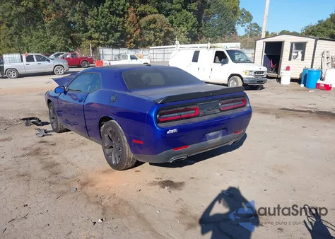 2021 Dodge Challenger Sxt z USA, uszkodzony, nr VIN 2C3CDZAG9MH552541